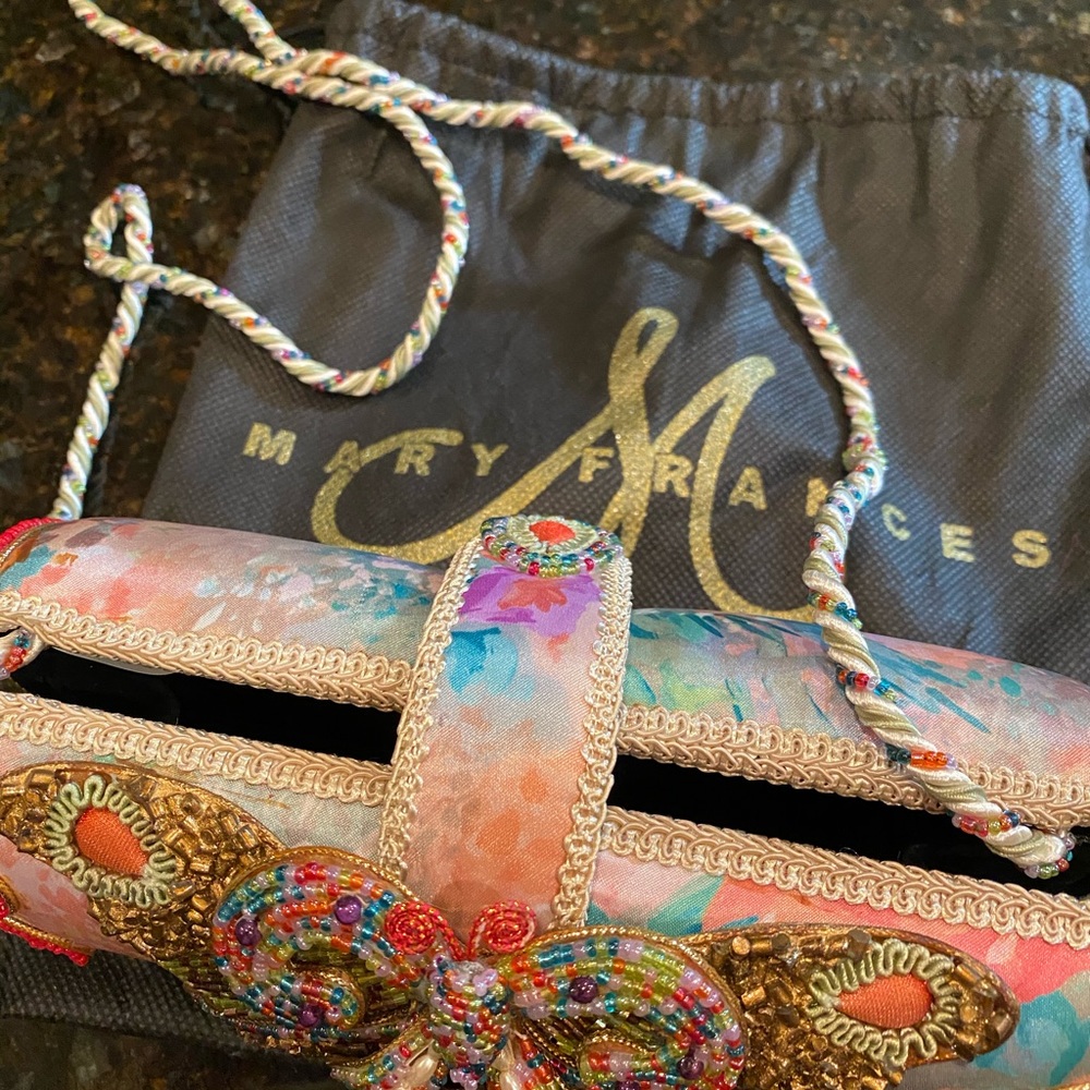 Mary Frances Beautiful Butterfly Bag. Beads/Pearls